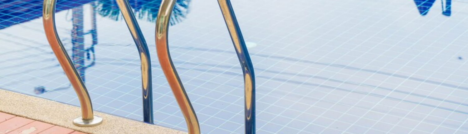 Vaciado y limpieza económica de piscinas en Tarragona y provincia